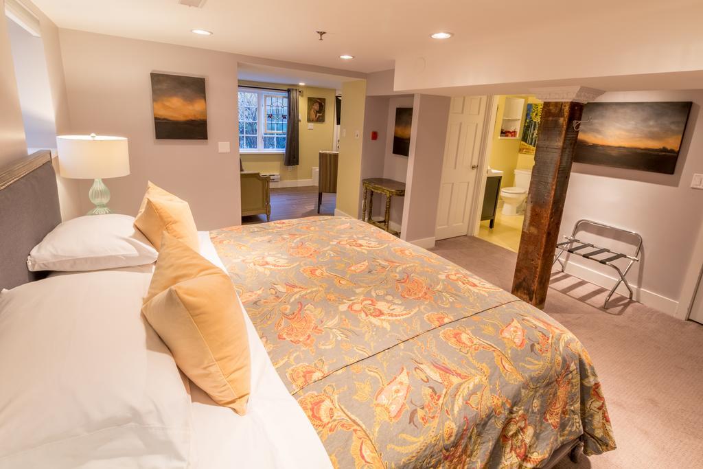 West End Guest House Langley Exteriér fotografie